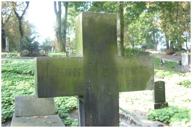 2009.09.16 - Cmentarz Zasłużonych Wielkopolan; nekropola znajdująca się na Wzgórzu św. Wojciecha w Poznaniu przy kościele św. Józefa i klasztorze karmelitów bosych. Tu spoczywają szczątki Leona Wegnera